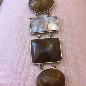 Elegant Brown and Gold Bracelet